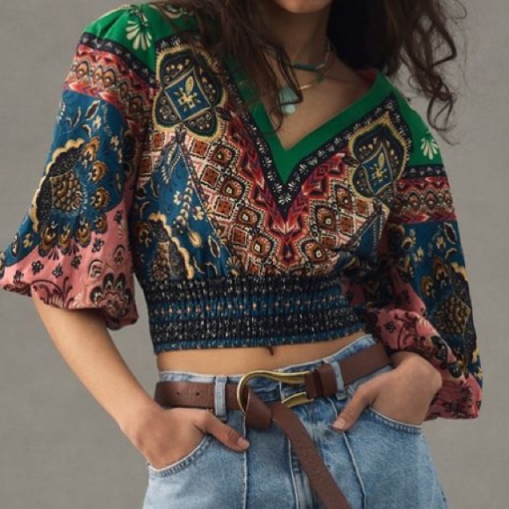 Farm Rio deep - V Puff sleeve top size XS